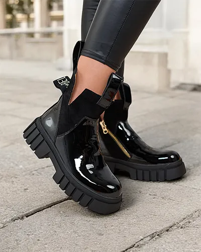 Royalfashion Czarne damskie lakierowane ocieplane botki Eratra