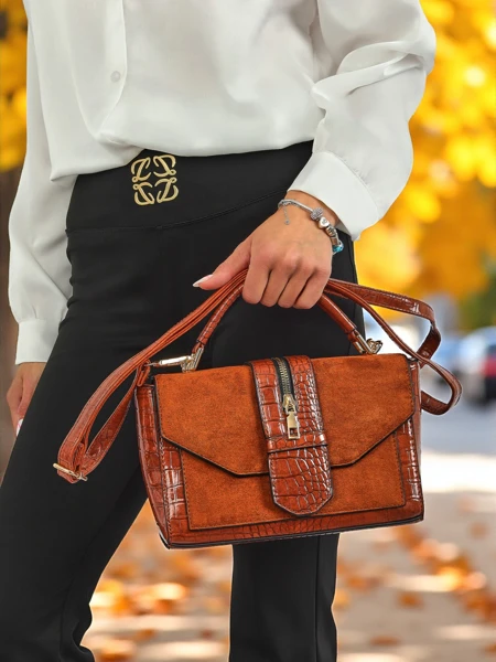 Royalfashion Lakierowana mała damska torebka z eko skóry ShineTrace Tote