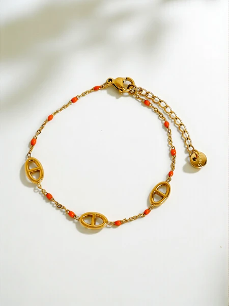 Aurelia Perseus - elegancka bransoletka pozłacana z motywem geometrycznym