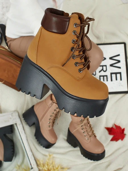 Botki damskie eko skórzane na słupku i platformie Tavlissa