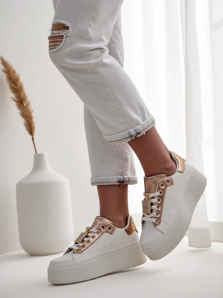 Royalfashion Sportowe sneakersy damskie Kisoffi