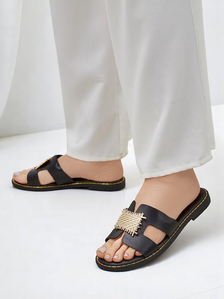 Royalfashion Damskie klapki z ozdobą Crattes