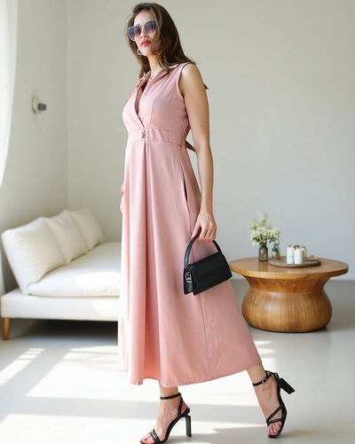 Royalfashion Sukienka damska bez rękawów z kopertowym dekoltem Bizness