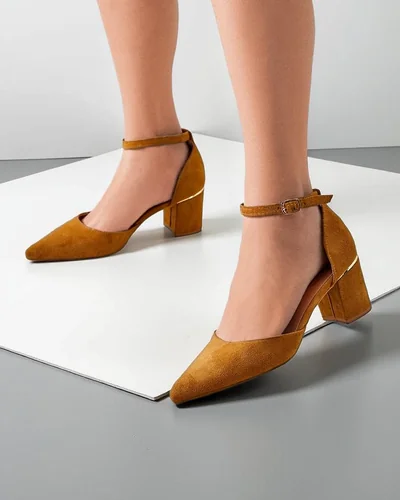 Royalfashion Жіночі туфлі на низькому каблуці Caelda