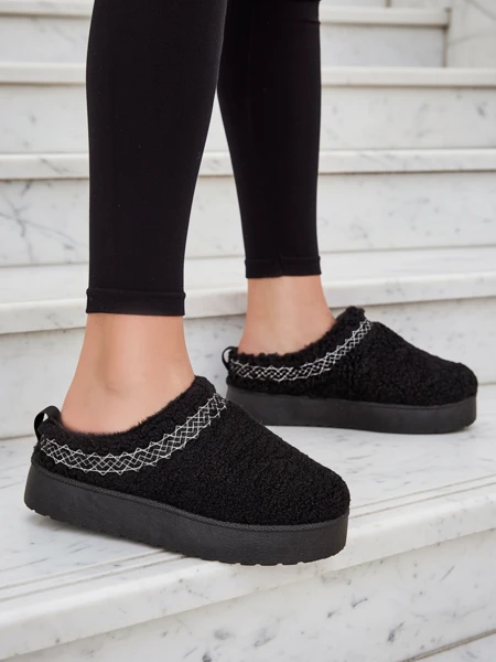 Royalfashion Krótkie buty a'la śniegowce damskie Sesele