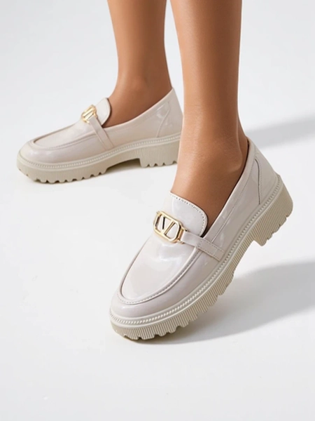 Royalfashion Damskie mokasyny Erret