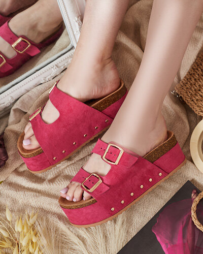 Royalfashion Damskie klapki na platformie Sodass