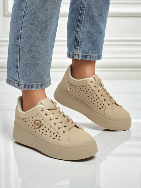 Cleo Ecru Platino – beżowe sneakersy na platformie Royalfashion skóra eko