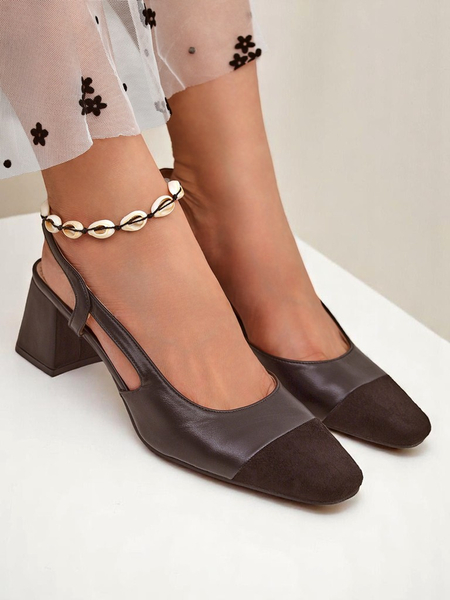 Royalfashion Damskie czółenka na niskim obcasie z ozdobnym noskiem Eleganzo