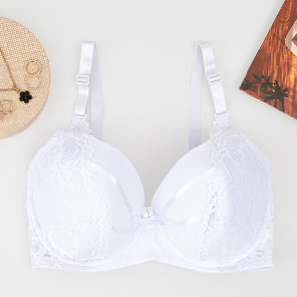 Білий бюстгальтер з мереживом
