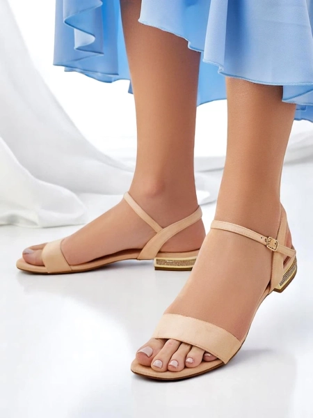 Royalfashion Damskie sandały na płaskiej podeszwie Aronies