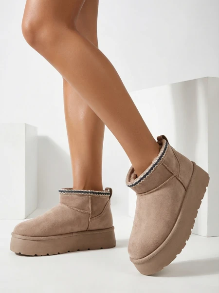 Royalfashion Krótkie buty a'la śniegowce damskie Xoalla