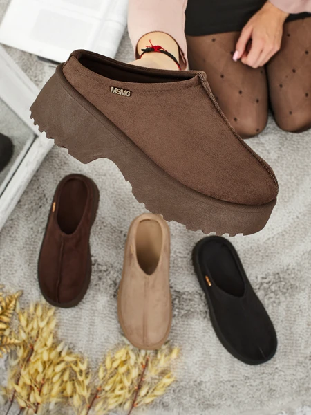 Krótkie buty a'la śniegowce damskie Calindra