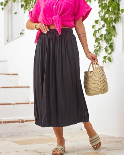 Royalfashion Wiskozowa Damska spódnica midi letnia i zwiewna z dwoma kieszeniami
