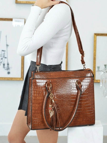 Toebka damska shopper eko skórzana z tłoczeniem Seraphyne