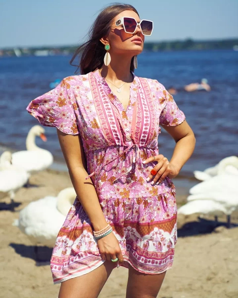 Жіноча коротка сукня Royalfashion Літня рожева