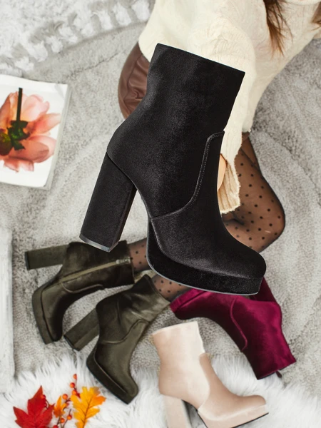 Ботильйони жіночі на підборах-стовпчику а-ля Велюр Miss