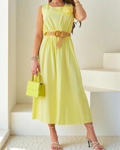 Royalfashion жіноча міні-сукня на бретелях, з круглим вирізом та декоративною квіткою