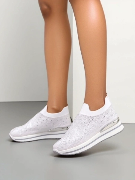 Royalfashion Wsuwane damskie materiałowe buty sportowe z cyrkoniami Adeq