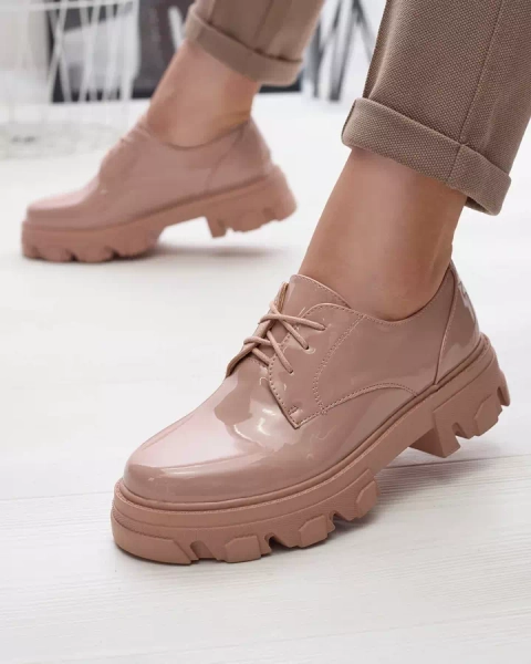 Royalfashion Różowe lakierowane półbuty damskie Delgor