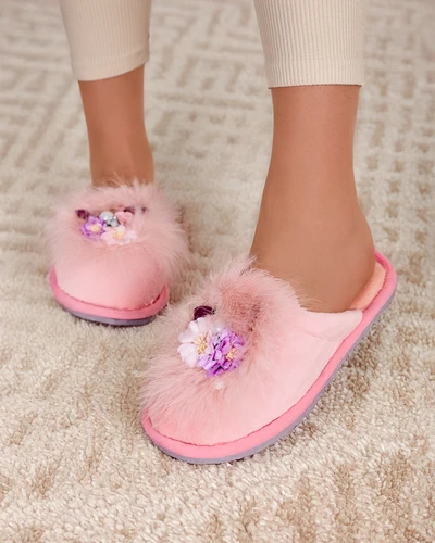 Royalfashion Damskie futrzane kapcie z kwiatami Ederra