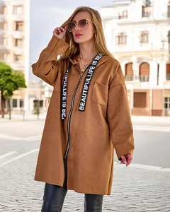 коричневий