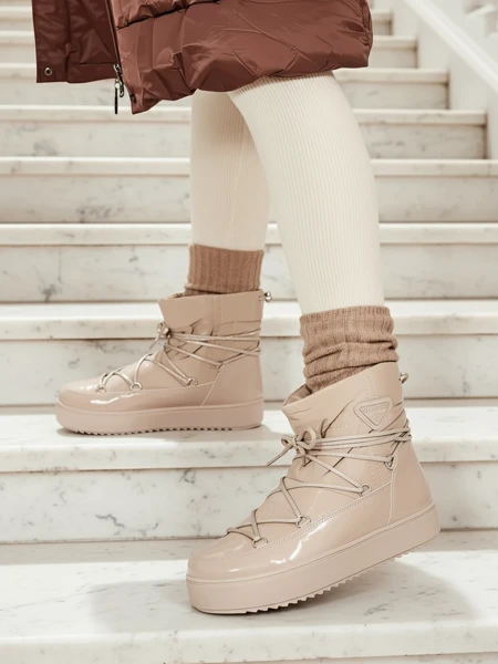 Royalfashion Wsuwane botki a'la śniegowce damskie w kolorze jasnobrązowym Vevnose