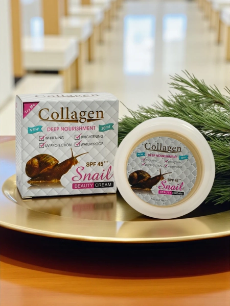 Rozjaśniający krem do twarzy z kolagenem i SPF4- odżywczy