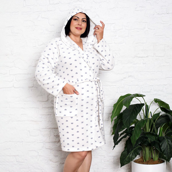 Royalfashion Miękki biały damski szlafrok w serduszka PLUS SIZE