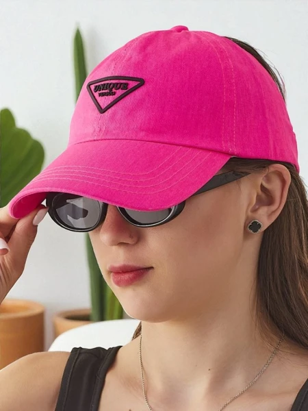 Royalfashion Czapka z daszkiem z naszywką Flash Cap