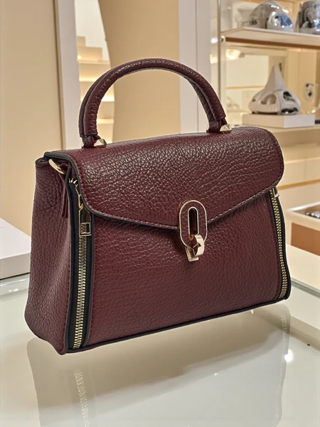 Mała damska torebka z eko skóry Celoura