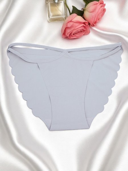 Royalfashion Laserowo cięte Majtki damskie typu figi z ozdobnymi paseczkami Edge Chic