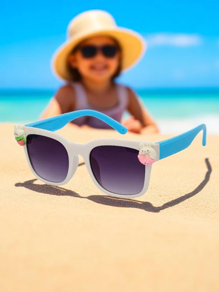 Royalfashion Okulary przeciwsłoneczne dziecięce z ozdobami Sunny Sparkle