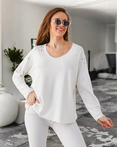 Royalfashion Wiskozowy cienki damski sweterek z cyrkoniami na ramionach