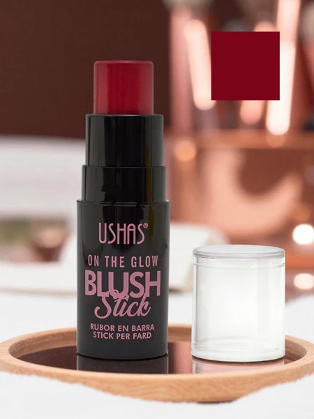 Róż do policzków z gąbeczką kolor Rosy Cheek