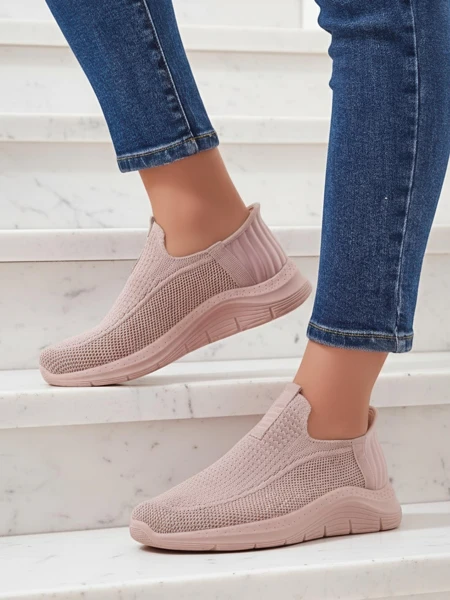 Damskie sneakersy Apollo Rosa – różowe buty slip-on z tkaniny na płaskiej podeszwie