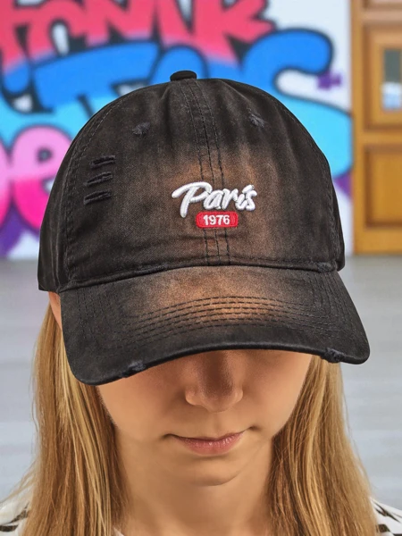 Royalfashion Czapka z Daszkiem Paris 1976