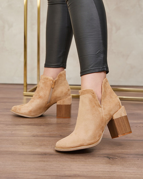 Royalfashion Jasnobrązowe damskie botki na słupku Ricteas