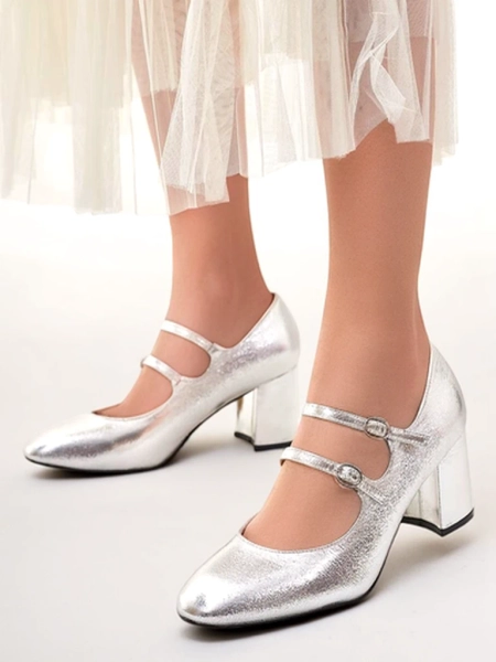 Royalfashion Lakierowane damskie czółenka na słupku z paseczkami Ovinna