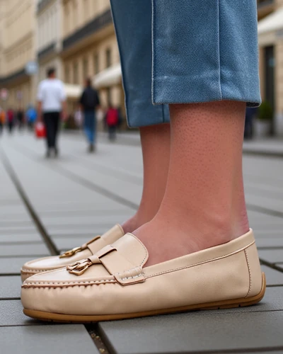 Royalfashion Matowe mokasyny damskie Timmone